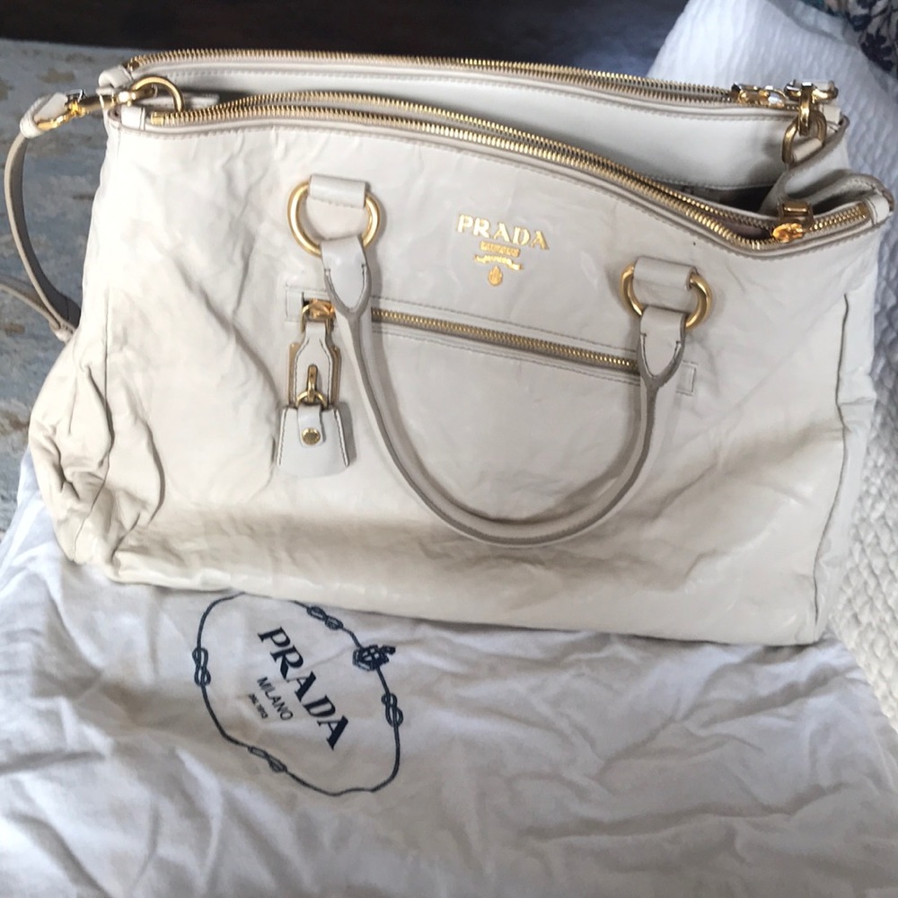 Prada Nappa Antique Shopping bag.